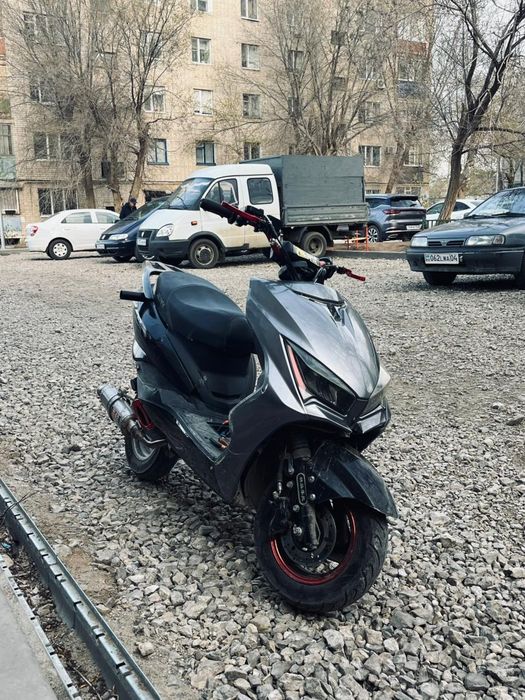 Продам м8 про отличное состояние