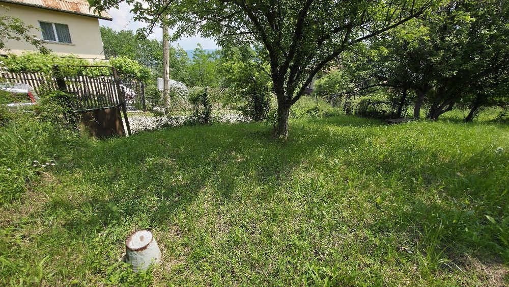 Продава се Парцел в с. Кралев дол, Област Перник - 1050 кв.м за 44 €/кв.м - Снимка #7