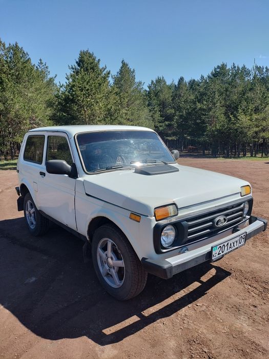 Нива легенда 2121