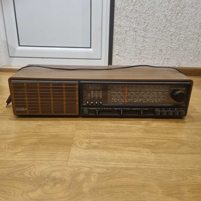 Лампово ретро радио SABA Mainau P – работи отлично, свети, Западна Г.