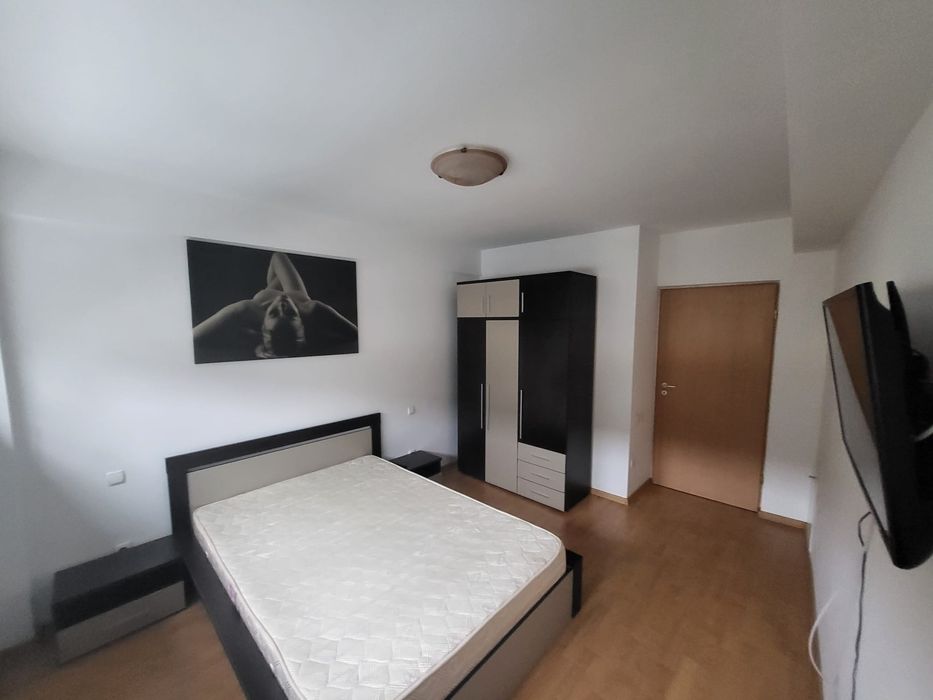 Închiriez apartament ultracentral