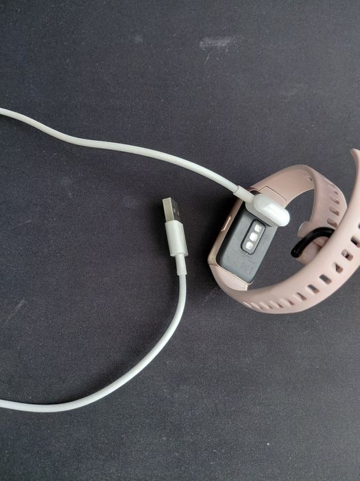 Ceas smartwatch Huawei femei, bluetooth