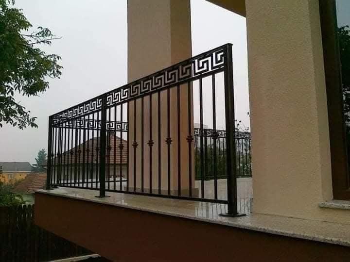 Balustrada din fier forjat.