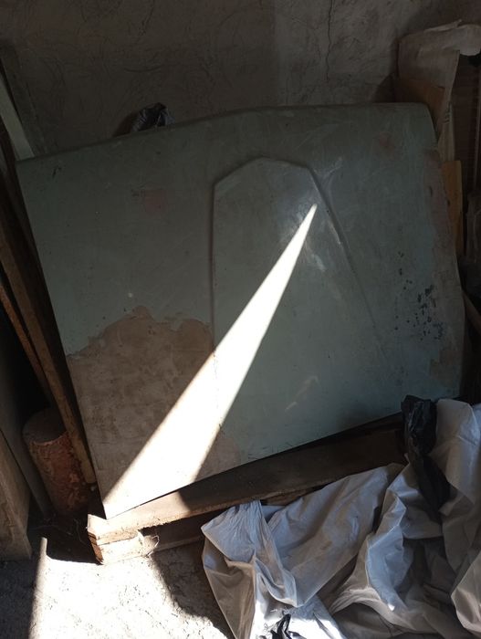 Продам капот от Волги газ-24