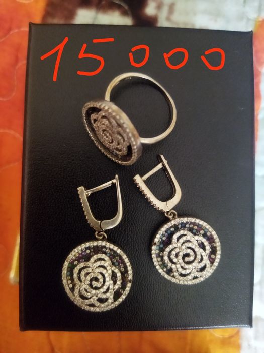 Продам серебренные комплекты