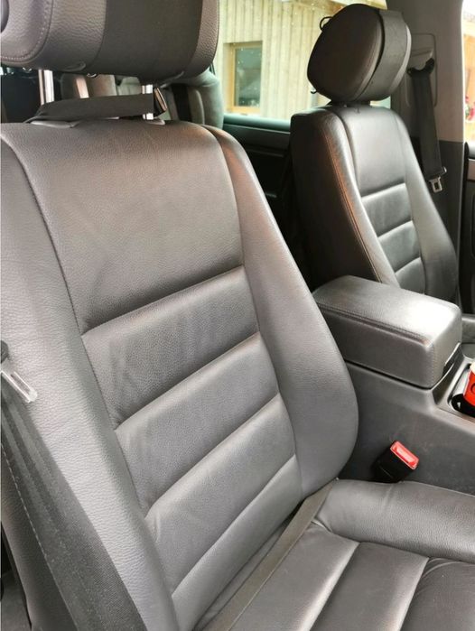 Scaune piele orice nuanță de gri în stare bună, VW Touareg 2005 (7L),2