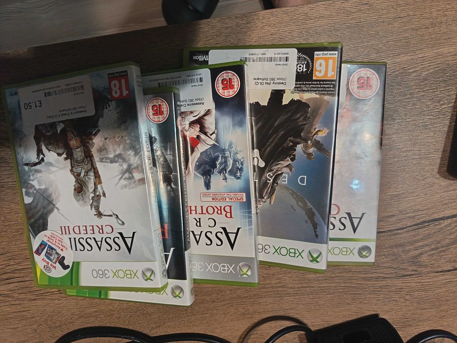 Xbox 360 E (versiunea cea mai bună)