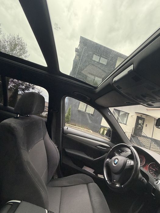 BMW X1 xDrive20d – xDrive – Pachet M – Automat – Panoramic – Harman Kardon