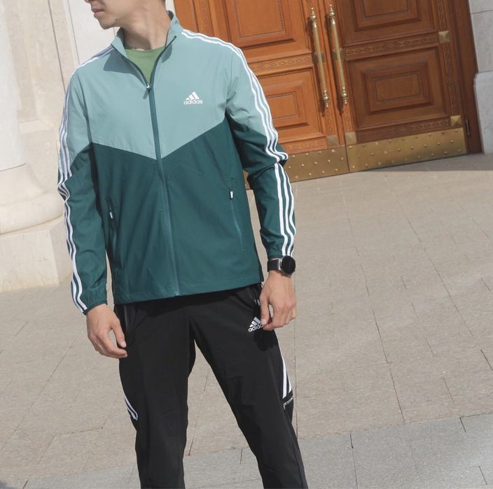 Спортивный костюм Adidas