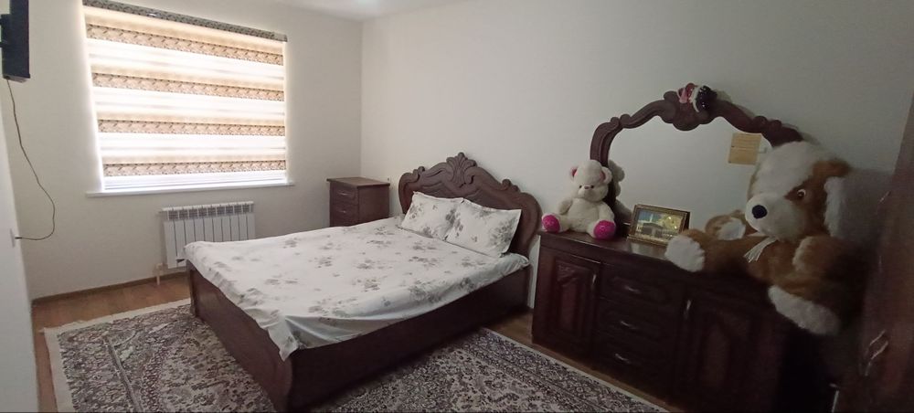 Samarqand darvaza uch lolada navastoyka 2/2/12  kavartira sotiladi