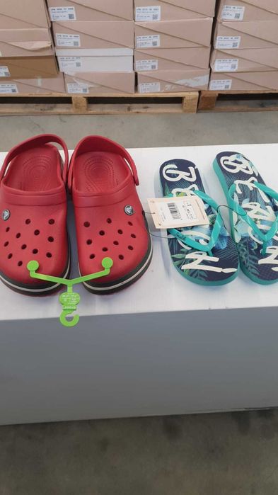 Engros Papuci de plaja/Slapi de plaja - Loturi de 100 perechi