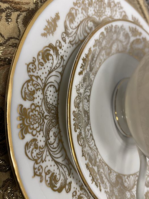 Немска порцеланова чаша троен сет костен порцелан с позлата