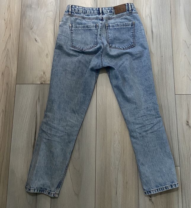 Дънки тип mom jeans