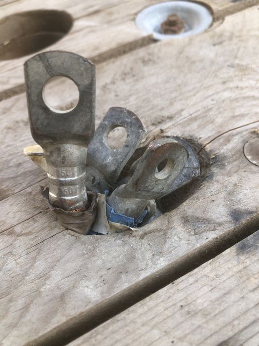 Vand cablu special bransamente