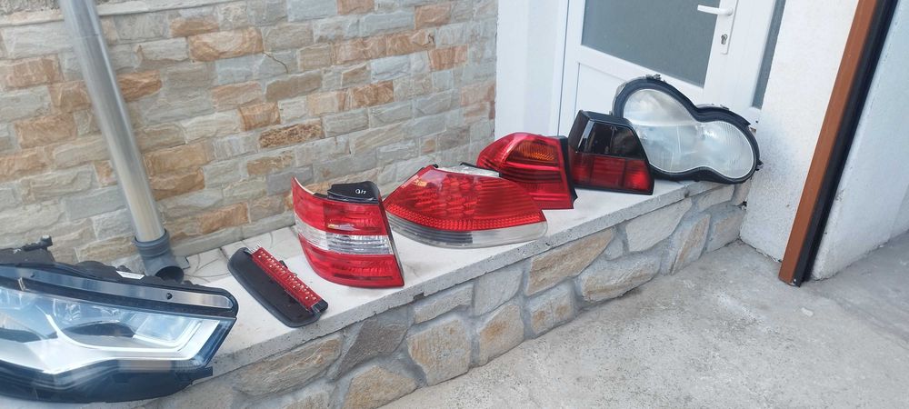 фарове, стопове , брони и други части . Гаражна разпродажба