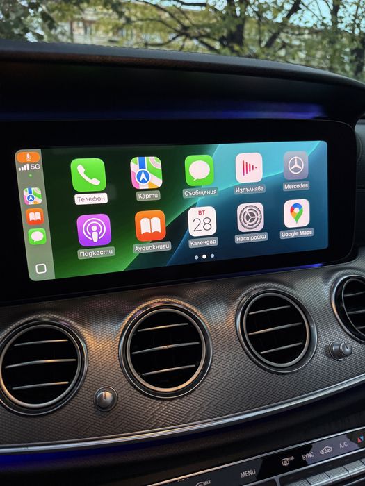 Активиране на CarPlay/Andorid Auto на Mercedes-Benz