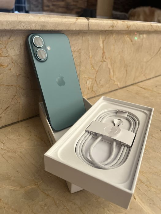 Iphone 16 256 GB Teal Nou