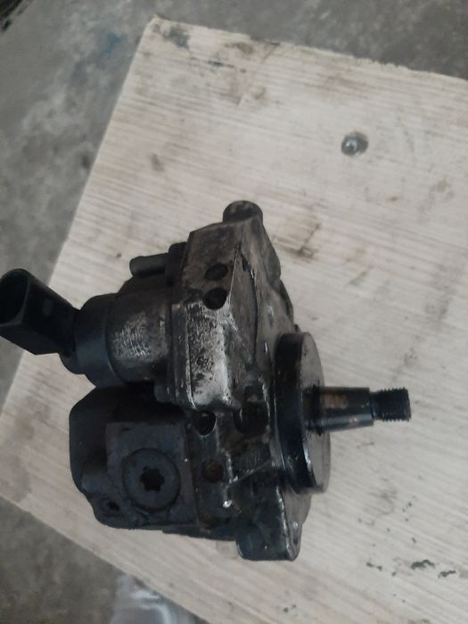 Pompa,injectie inalte bmw e90 motor m47 2.0d 163cp