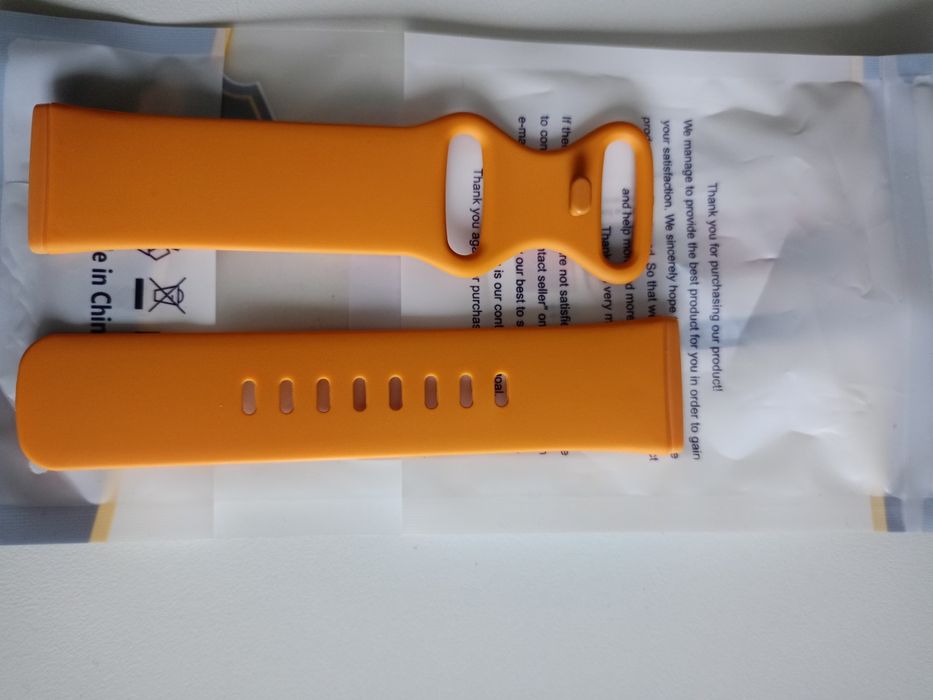 Vând curea ceas  silicon pentru fit bit versa3/4 și fit bit sense/sens