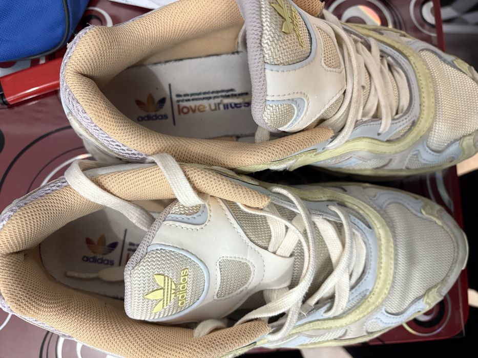 Маратонки Адидас