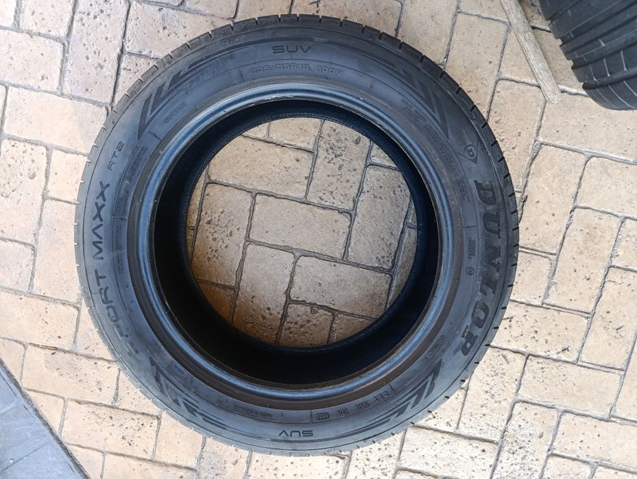 Летни гуми Dunlop 235/55/18 dot 2022
