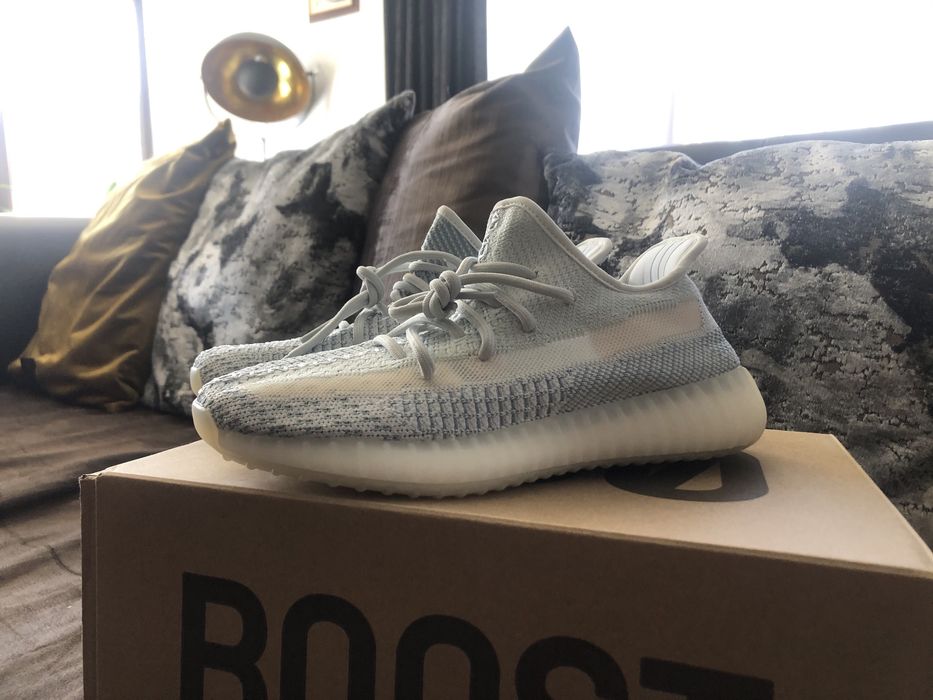 Adidas Yeezy Boost 350 V2 Cloudwhite