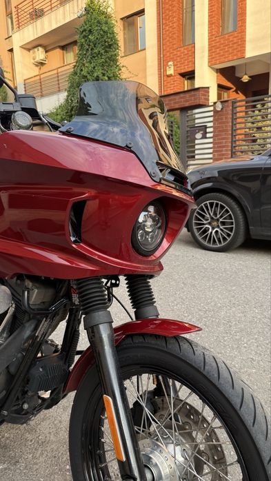 Harley Davidson Dyna Street Bob FXDB