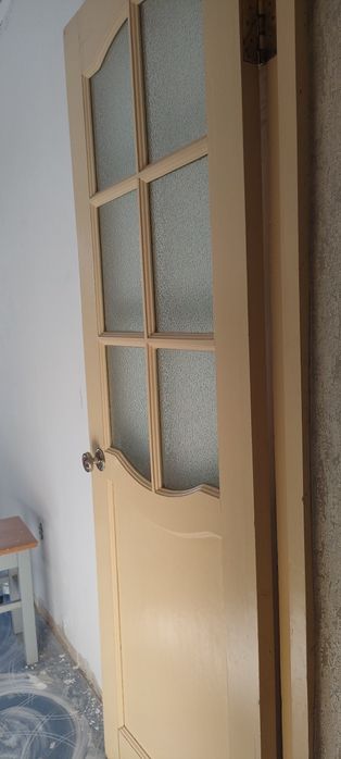 Продам межкомнатную дверь
