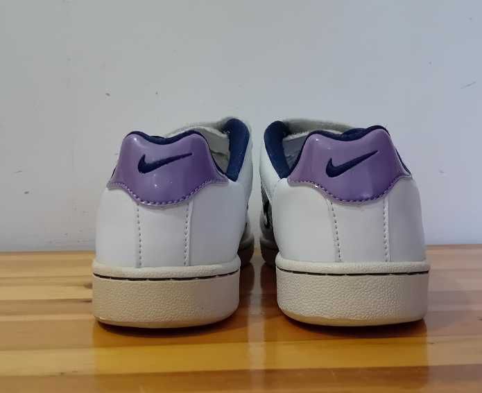 Оригинални маратонки Nike