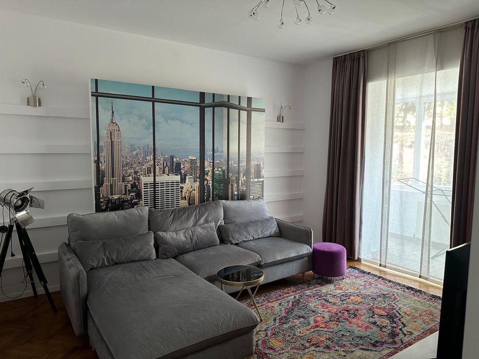 Apartament 2 camere de inchiriat centrul civic Brasov