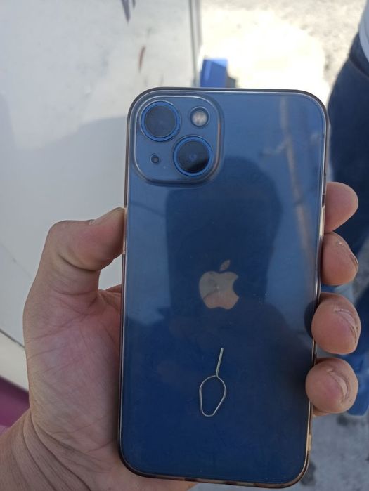 Iphone 13  ideal