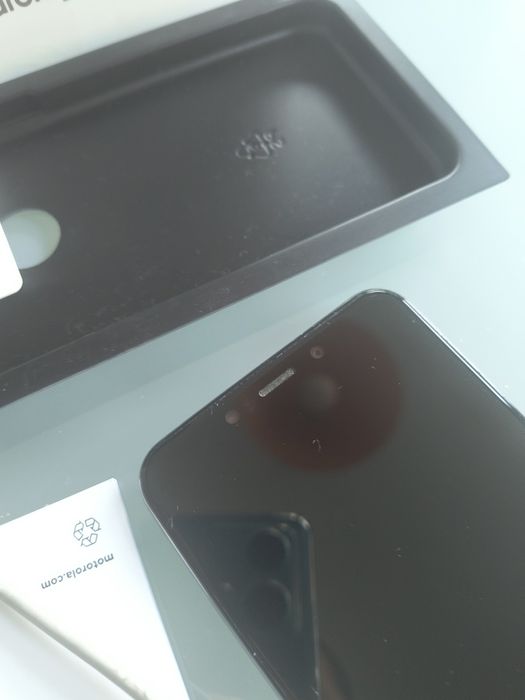 Motorla One 64gb 4gb RAM