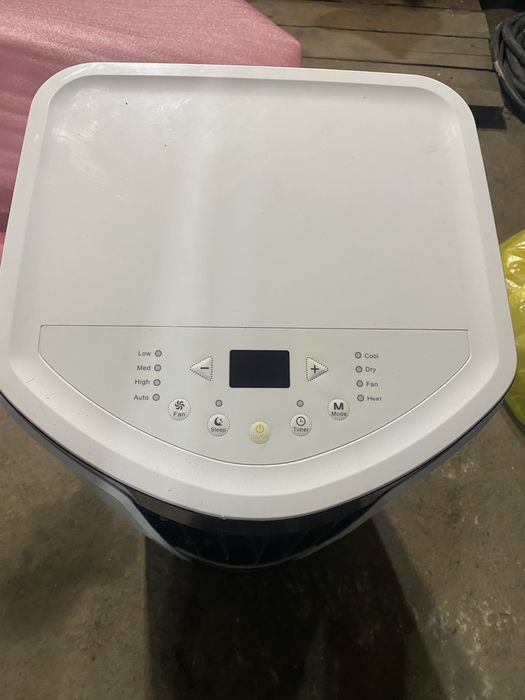 Мобилен климатик Sharp CV-Y12XR (12000 BTU) – Охлаждане и Отопление!