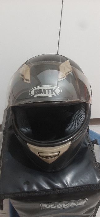 Мото шлем продаётся