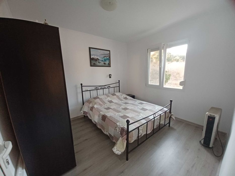 Продава Бизнес парцел 1000м2 с къща 50м2 до морето Неа Кердилия,Гърция