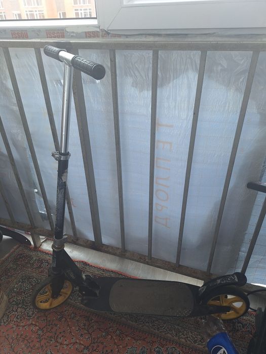 Продам 2 самоката