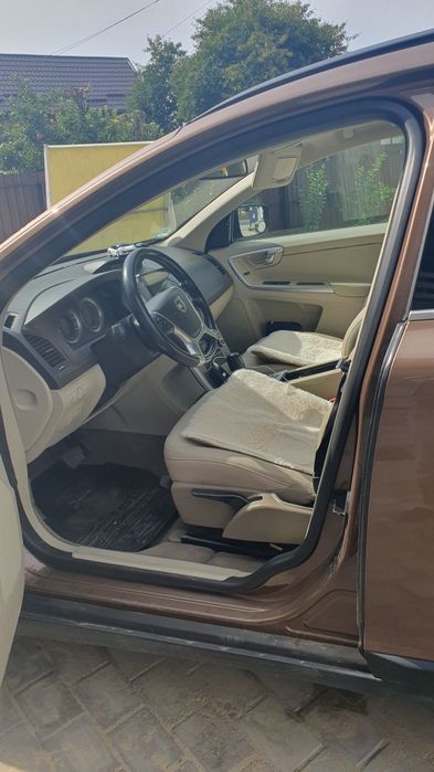 VOLVO XC60 2011 — imagine 3