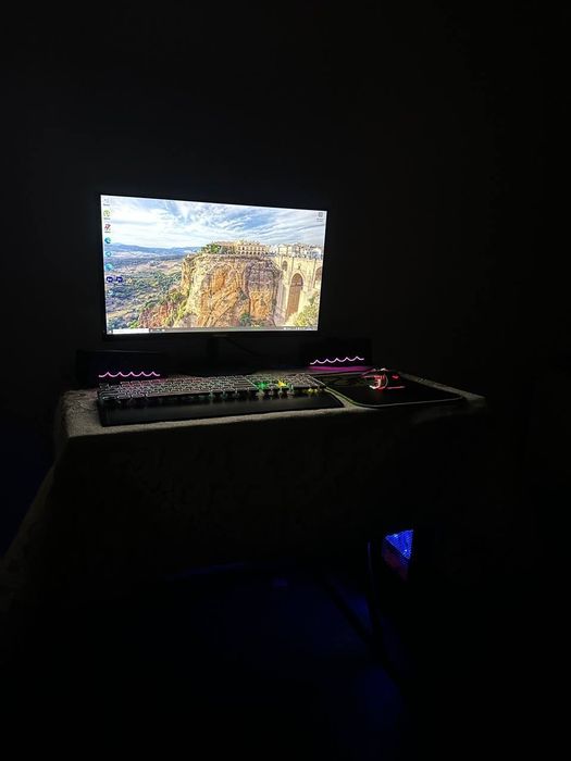 Kuchli kompyuter sotiladi 64GB OZU 500GB