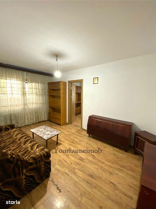Apartament 2 camere semidecomandat, Craiovița – Zona Școala 30