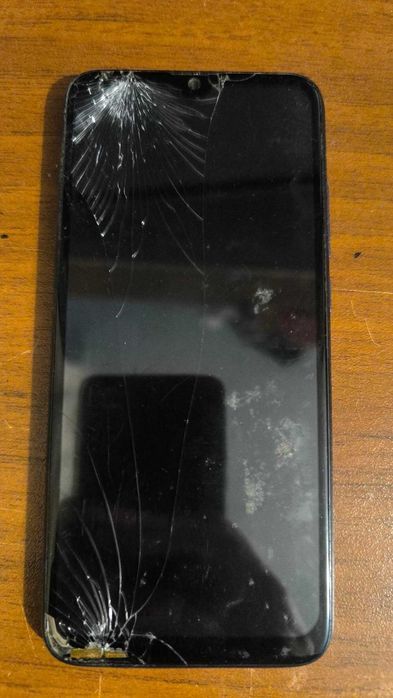 Телефони за части