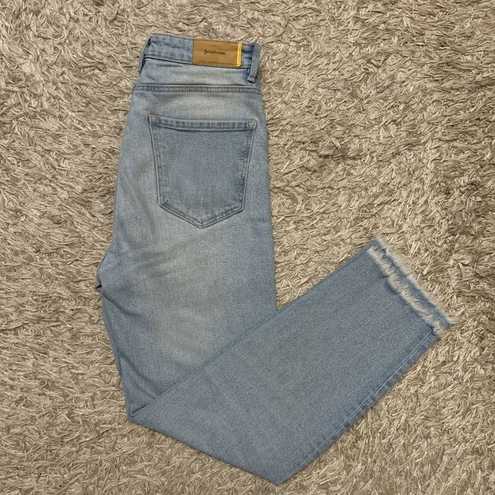Blugi Stradivarius Mom Slim