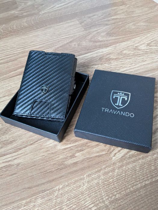 Portofel slim bărbătesc TRAVANDO design Carbon – Nou la cutie, RFID Blocking