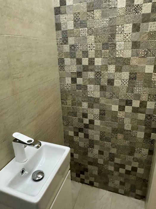 Дава се под наем Тристаен апартамент в София, Витоша - 75 кв.м за 818 € - Снимка #8