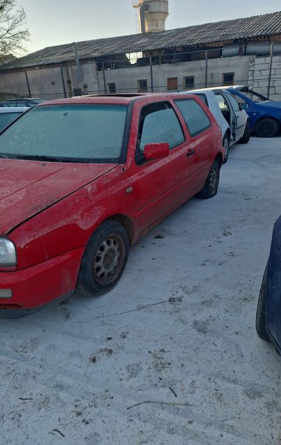 Far dreapta 18474R Volkswagen VW Golf a 3-a generatie