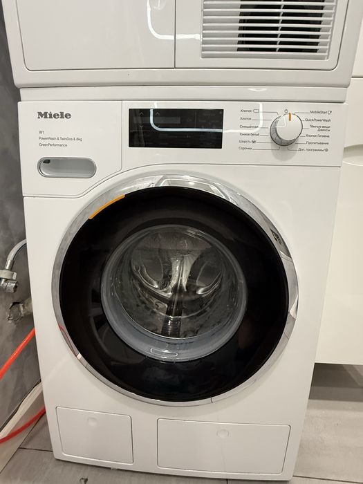 Стиральна и сушильная машинки Miele