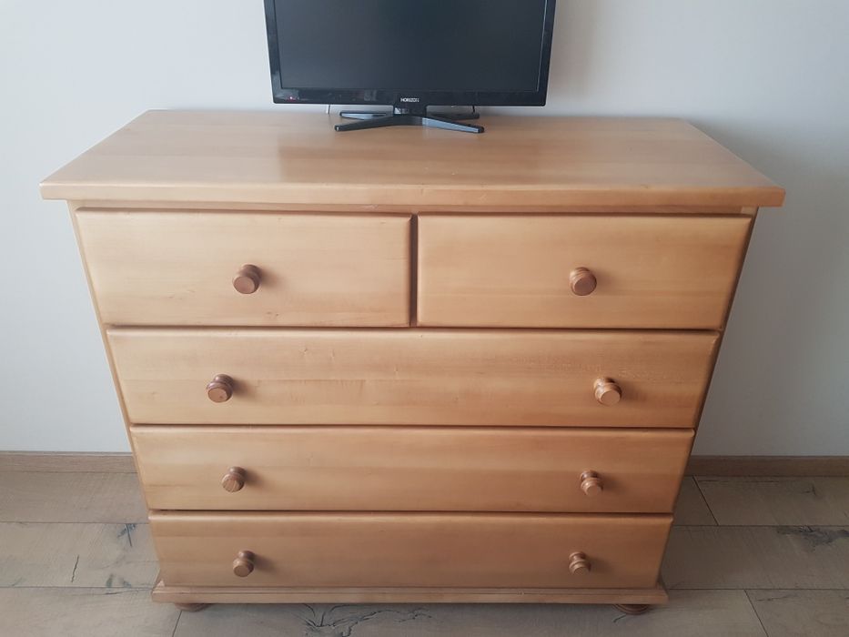 Dulap + comoda din lemn masiv