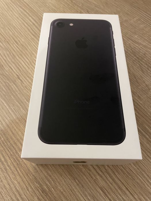 Vand cutii iPhone 7 si iPhone 8