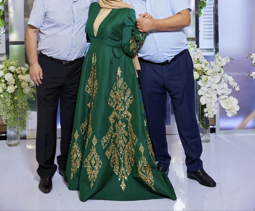 Вечерние платья