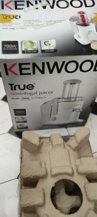 Соковыжималка KENWOOD JE-680