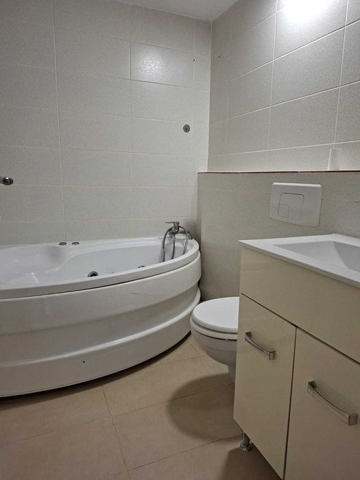 Apartament 2 camere, renovat, centrala proprie, decomandat, Soarelui